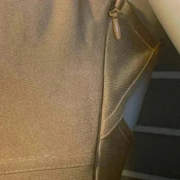 Pretty little thing - Picture 5 of 12